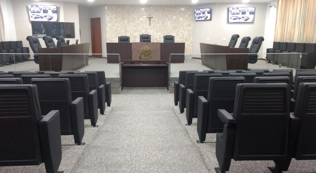 Vis&atilde;o geral do novo plen&aacute;rio