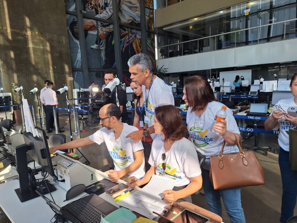 Teste de Integridade das urnas eletrônicas 2024