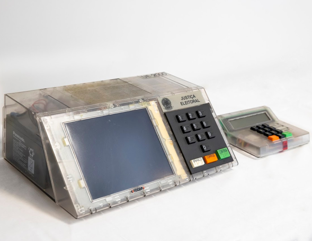 Urna Eletrônica Transparente 2000