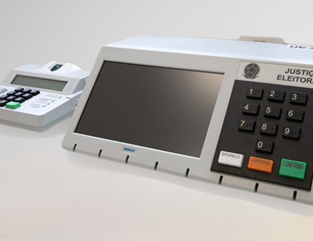 Urna Eletrônica 2015